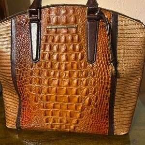 Women’s Brahmin Mixed Texture Handbag in Shades of Brown
